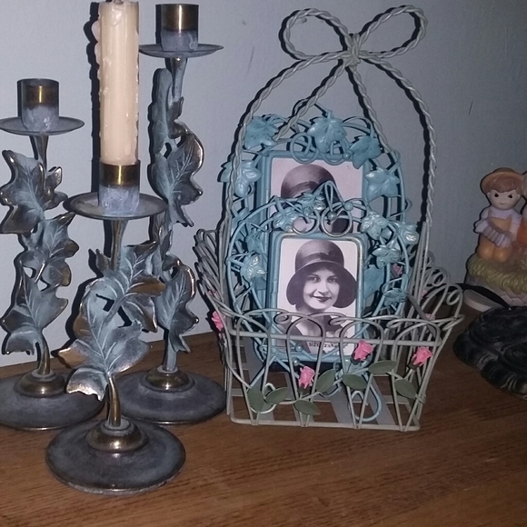 Set a 6 metal ivy candle holders picture frames ba